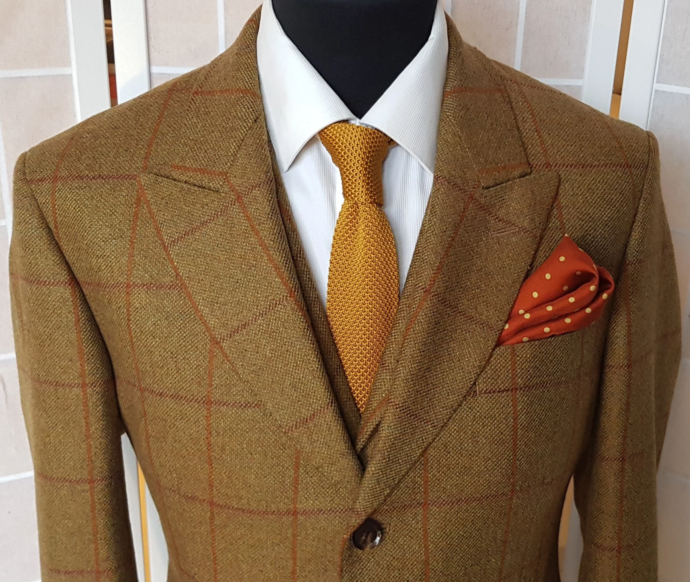 Orange 2025 tweed suit